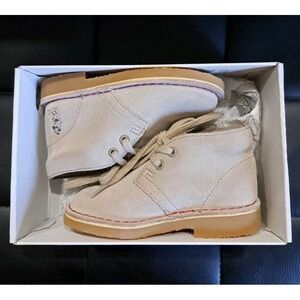 ClarksDisney Mickey Mouse Limited Ed.Sand Suede Desert Boot Shoe Sz 5.5 Kids New